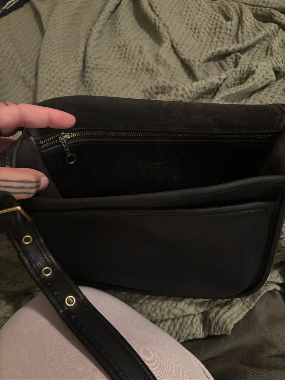 1996 Coach Black Leather Messenger Bag with Brass Hardware 9170- no hang tag